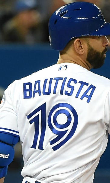 Jose Bautista greeted with a standing ovation from Blue Jays fans